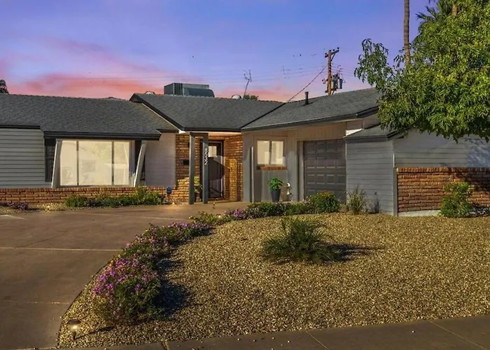 Holiday home Modern Old Town Paradise Oasis Yard Wpool