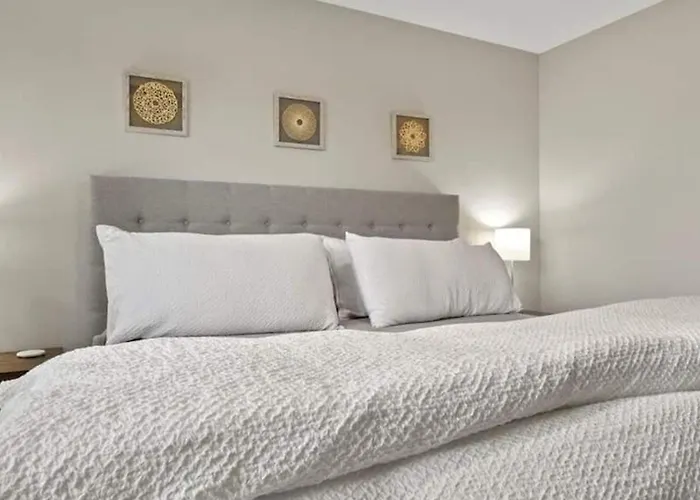 Holiday home Modern Old Town Paradise Oasis Yard Wpool *